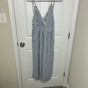 American Eagle Jumpsuit Size Medium Fully Lined Including Pants